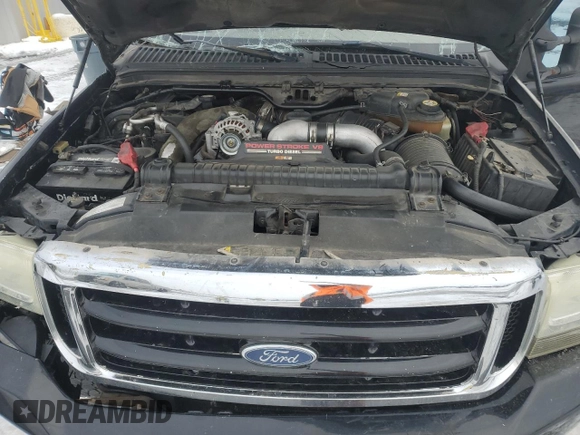 2003 Ford Excursion Limited z VIN 1FMSU43P53EC07516, wystawiony jako Copart lot #45901835 z przebiegiem 171 329 mil mil oraz Szkoda całkowita • Salvage title. Historia ofert i sprzedaży dostępna na DreamBid. Obrazek 13.