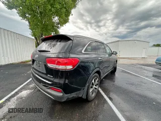 2017 Kia Sorento EX with VIN 5XYPH4A59HG202186, listed as a Copart auction lot 55899125 with 170,027 mi miles and Clean title. Bid and sale history available at DreamBid. Image 4.