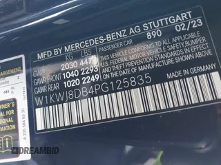 2023 Mercedes-Benz C 300 z VIN W1KWJ8DB4PG125835, wystawiony jako IAAI lot #41654470 z przebiegiem 14 001 mil mil oraz . Historia ofert i sprzedaży dostępna na DreamBid. Obrazek 9.