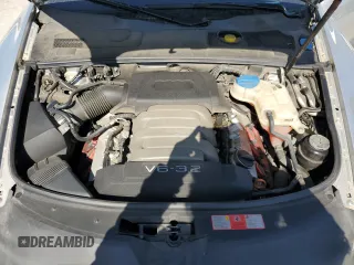2005 Audi A6 z VIN WAUDG74F25N077108, wystawiony jako Copart lot #53312625 z przebiegiem 173 522 mil mil oraz Szkody całkowita. Historia ofert i sprzedaży dostępna na DreamBid. Obrazek 11.