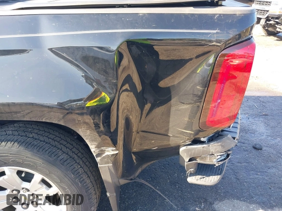 2018 Chevrolet Colorado 2WD LT with VIN 1GCGSCEA0J1228474, listed as a IAAI auction lot 41224841 with 77,689 mi miles and . Bid and sale history available at DreamBid. Image 6.