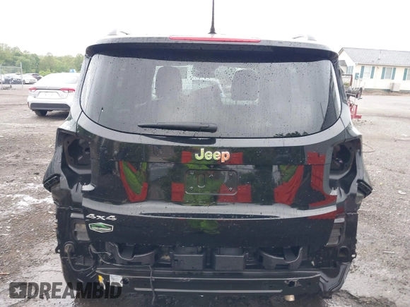 2015 Jeep Renegade Latitude z VIN ZACCJBBT8FPB25943, wystawiony jako IAAI lot #42120185 z przebiegiem 103 956 mil mil oraz . Historia ofert i sprzedaży dostępna na DreamBid. Obrazek 6.