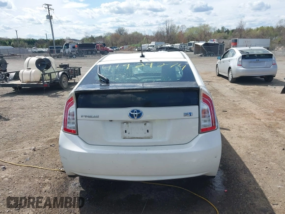 2013 Toyota Prius One with VIN JTDKN3DU6D5589962, listed as a IAAI auction lot 41929274 with 156,484 mi miles. Bid and sale history available at carsss.com. Image 17.