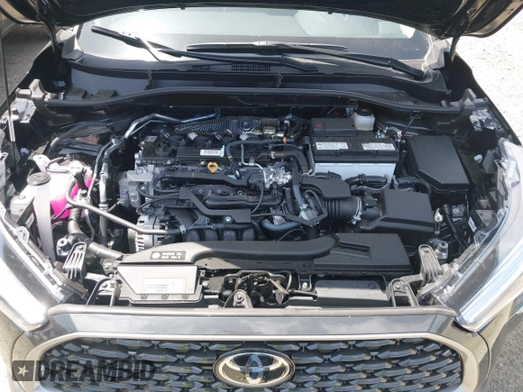2025 Toyota Corolla Cross XLE with VIN 7MUDAABG4SV132327, listed as a IAAI auction lot 42500170 with 1,011 mi miles and . Bid and sale history available at DreamBid. Image 10.