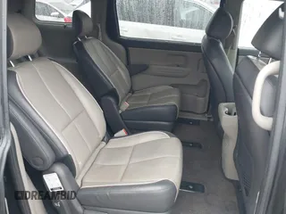 2017 Kia Sedona LX with VIN KNDMB5C11H6233620, listed as a IAAI auction lot 42193582 with 153,934 mi miles and . Bid and sale history available at DreamBid. Image 8.