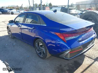 2024 Hyundai Elantra Limited with VIN KMHLP4DG0RU827019, listed as a IAAI auction lot 41466725 with 2,866 mi miles. Bid and sale history available at carsss.com. Image 3.