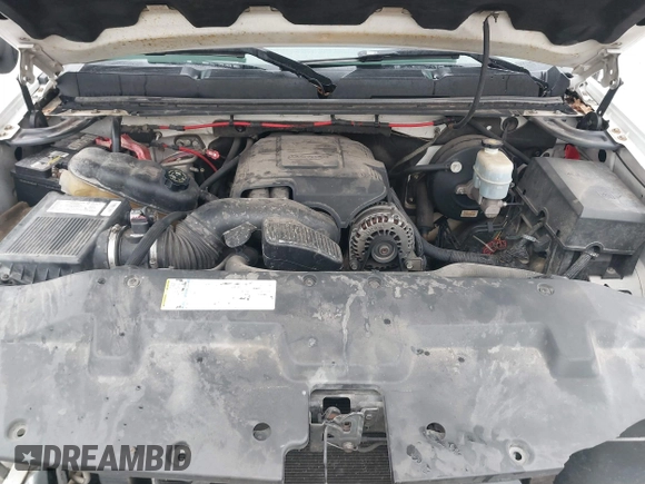 2007 Chevrolet Silverado 1500 Work Truck with VIN 1GCEC14057E602516, listed as a IAAI auction lot 41434497 with 276,087 mi miles. Bid and sale history available at carsss.com. Image 10.