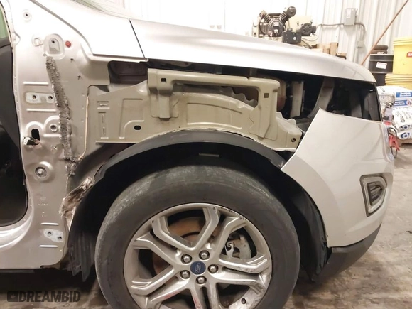 2016 Ford Edge Titanium with VIN 2FMPK4K99GBC50286, listed as a IAAI auction lot 40288560 with 107,331 mi miles. Bid and sale history available at carsss.com. Image 6.