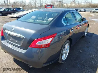 2009 Nissan Maxima 3.5 SV with VIN 1N4AA51E89C812804, listed as a IAAI auction lot 41826488 with 171,211 mi miles. Bid and sale history available at carsss.com. Image 4.