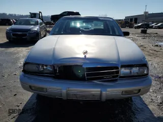 1993 Buick Regal with VIN 2G4WB54TXP1424270, listed as a Copart auction lot 41926734 with 114,102 mi miles and Salvage Title. Bid and sale history available at DreamBid. Image 5.