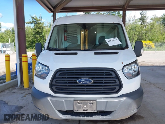 2018 Ford Transit z VIN 1FTYR2CM2JKB35831, wystawiony jako IAAI lot #42326559 z przebiegiem 90 590 mil mil oraz . Historia ofert i sprzedaży dostępna na DreamBid. Obrazek 12.