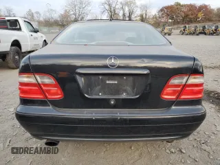 2000 Mercedes-Benz CLK 320/430 with VIN WDBLJ65G4YF152664, listed as a Copart auction lot 76822474 with 108,193 mi miles and Clean Title. Bid and sale history available at DreamBid. Image 6.