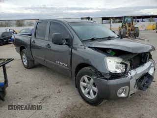 2011 Nissan Titan SV with VIN 1N6AA0ED9BN319929, listed as a Copart auction lot 45452305 with 173,358 mi miles and Salvage title. Bid and sale history available at DreamBid. Image 4.