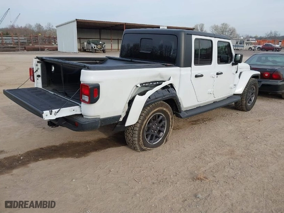 2022 Jeep Gladiator High Altitude with VIN 1C6HJTFG0NL141296, listed as a IAAI auction lot 41795033 with 39,768 mi miles. Bid and sale history available at carsss.com. Image 4.