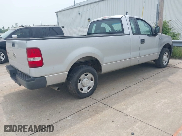 2005 Ford F-150 XL with VIN 1FTRF12235NB68090, listed as a IAAI auction lot 42472767 with 199,255 mi miles and . Bid and sale history available at DreamBid. Image 4.
