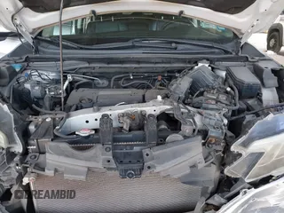 2015 Honda CR-V EX-L with VIN 2HKRM4H72FH616198, listed as a IAAI auction lot 42038752 with 82,826 mi miles and . Bid and sale history available at carsss.com. Image 10.