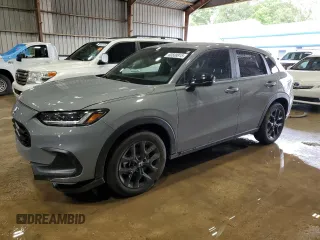 2024 Honda HR-V Sport z VIN 3CZRZ1H57RM742595, wystawiony jako Copart lot #60568915 z przebiegiem 7 751 mil mil oraz Szkoda całkowita • Salvage title. Historia ofert i sprzedaży dostępna na DreamBid. Obrazek 1.