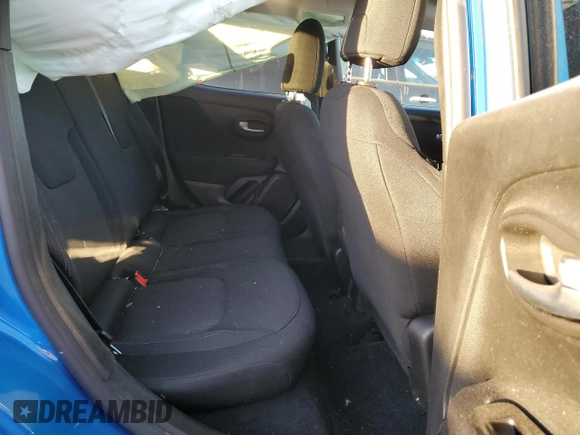 2020 Jeep Renegade Sport with VIN ZACNJAAB8LPL81164, listed as a Copart auction lot 79776084 with 66,708 mi miles and Salvage Title. Bid and sale history available at carsss.com. Image 10.