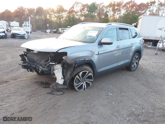 2021 Volkswagen Atlas 3.6L V6 SEL Premium with VIN 1V2TR2CA1MC537532, listed as a IAAI auction lot 40642795 with 36,655 mi miles. Bid and sale history available at carsss.com. Image 19.