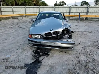 1998 BMW 5 Series 540i with VIN WBADE5327WBV93735, listed as a Copart auction lot 85789824 with 377,552 mi miles and Salvage Title. Bid and sale history available at DreamBid. Image 10.