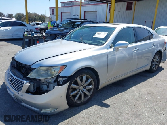 2007 Lexus LS 460 with VIN JTHBL46F875011889, listed as a IAAI auction lot 42554435 with 88,780 mi miles and . Bid and sale history available at DreamBid. Image 17.