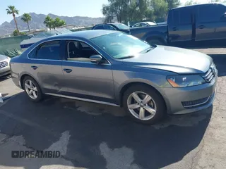 2013 Volkswagen Passat SE z VIN 1VWBP7A34DC075453, wystawiony jako IAAI lot #42315237 z przebiegiem 174 479 mil mil oraz . Historia ofert i sprzedaży dostępna na DreamBid. Obrazek 13.