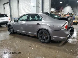 2010 Ford Fusion SE with VIN 3FAHP0HA2AR416229, listed as a Copart auction lot 82847814 with 194,742 mi miles and Salvage Title. Bid and sale history available at carsss.com. Image 2.