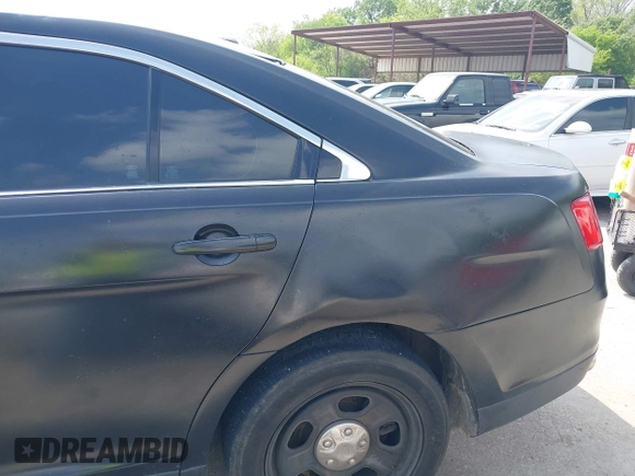 2014 Ford Police Interceptor с VIN 1FAHP2MKXEG185667, выставлен на аукционе IAAI как лот 41940614 с пробегом 137 708 миль миль и . История ставок и продаж доступна на DreamBid. Изображение 6.