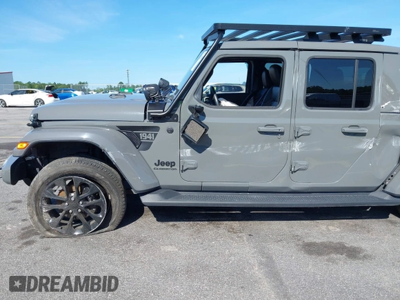 2022 Jeep Gladiator High Altitude with VIN 1C6HJTFG6NL152173, listed as a IAAI auction lot 42524638 with 17,148 mi miles and . Bid and sale history available at DreamBid. Image 21.