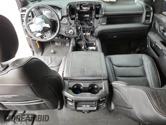 2022 Ram 1500 Limited with VIN 1C6SRFHT1NN306741, listed as a Copart auction lot 64632395 with Not provided miles and Salvage title. Bid and sale history available at DreamBid. Image 8.