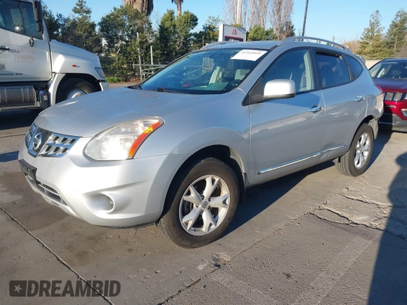2011 Nissan Rogue SV with VIN JN8AS5MT1BW166774, listed as a IAAI auction lot 41343055 with 117,904 mi miles. Bid and sale history available at carsss.com. Image 2.