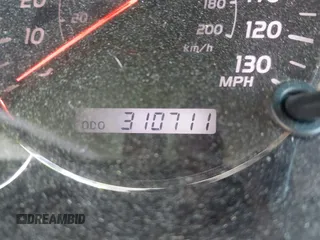 2004 Lexus GX 470 with VIN JTJBT20X640035217, listed as a IAAI auction lot 42156303 with 310,711 mi miles and . Bid and sale history available at DreamBid. Image 16.