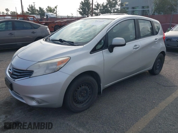 2014 Nissan Note S with VIN 3N1CE2CP7EL404218, listed as a IAAI auction lot 41476641 with 122,058 mi miles and . Bid and sale history available at DreamBid. Image 2.