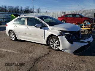 2022 Toyota Corolla LE with VIN 5YFEPMAE6NP386052, listed as a Copart auction lot 43145015 with 40,011 mi miles and Salvage Title. Bid and sale history available at carsss.com. Image 4.