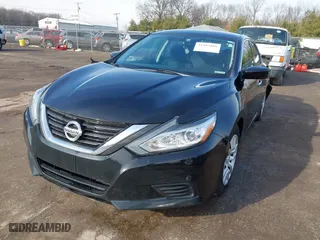 2016 Nissan Altima 2.5 SL with VIN 1N4AL3APXGC217689, listed as a IAAI auction lot 41492866 with 99,132 mi miles. Bid and sale history available at carsss.com. Image 17.