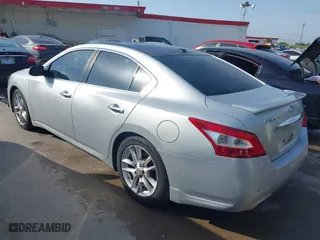 2009 Nissan Maxima 3.5 SV w/Sport Pkg with VIN 1N4AA51E49C803825, listed as a IAAI auction lot 42023733 with 291,039 mi miles. Bid and sale history available at carsss.com. Image 3.
