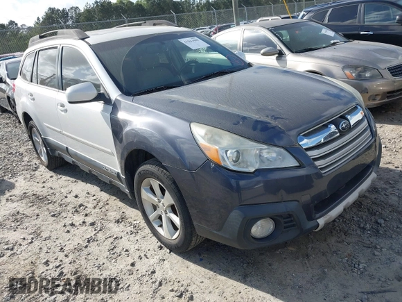 2013 Subaru Outback 2.5i Limited with VIN 4S4BRCKC4D3312698, listed as a IAAI auction lot 41943080 with 161,258 mi miles. Bid and sale history available at carsss.com. Image 1.