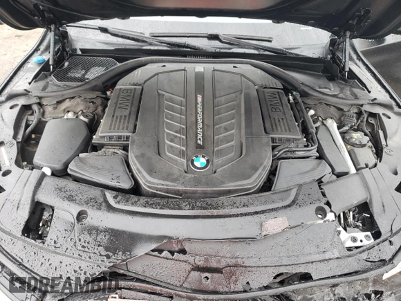 2018 BMW 7 Series M760i xDrive with VIN WBA7H6C5XJG614982, listed as a Copart auction lot 67186313 with 0 mi miles. Bid and sale history available at carsss.com. Image 12.