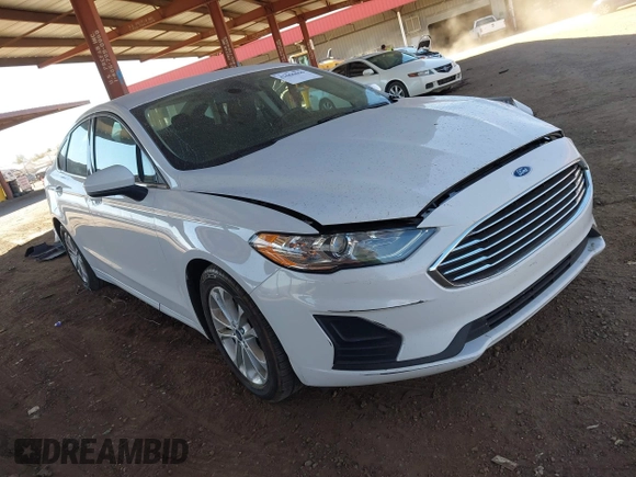 2019 Ford Fusion SE with VIN 3FA6P0H76KR219092, listed as a IAAI auction lot 41666866 with 86,590 mi miles. Bid and sale history available at carsss.com. Image 1.