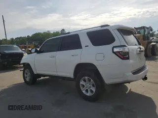 2021 Toyota 4Runner SR5 with VIN JTEMU5JR9M5895976, listed as a Copart auction lot 54110465 with 98,469 mi miles and Salvage title. Bid and sale history available at DreamBid. Image 2.