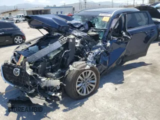 2024 Mazda CX-90 Preferred z VIN JM3KKBHD7R1166388, wystawiony jako Copart lot #56783885 z przebiegiem Nie podano mil oraz Nie do naprawy • Non repairable. Historia ofert i sprzedaży dostępna na DreamBid. Obrazek 1.