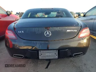 2011 Mercedes-Benz SLS AMG SLS AMG z VIN WDDRJ7HA6BA002512, wystawiony jako Copart lot #72158674 z przebiegiem Nie podano mil oraz Szkody całkowita. Historia ofert i sprzedaży dostępna na DreamBid. Obrazek 6.