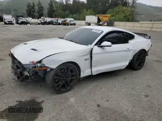 2018 Ford Mustang GT z VIN 1FA6P8CF5J5103767, wystawiony jako Copart lot #53300365 z przebiegiem 69 906 mil mil oraz Szkoda całkowita • Salvage title. Historia ofert i sprzedaży dostępna na DreamBid. Obrazek 1.