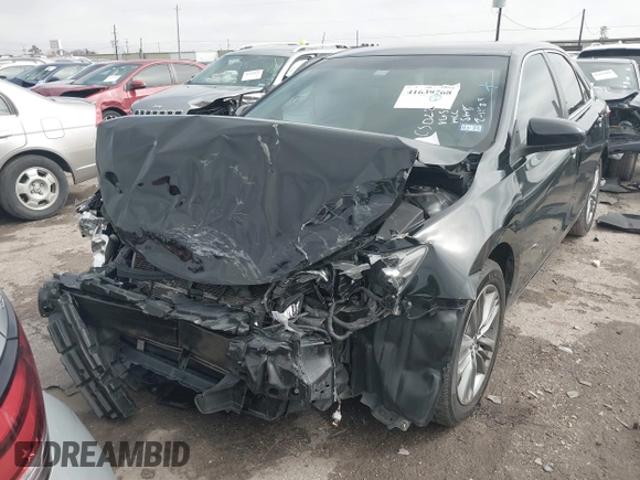 2015 Toyota Camry XLE z VIN 4T1BF1FK1FU028652, wystawiony jako IAAI lot #41639768 z przebiegiem Nie podano mil oraz . Historia ofert i sprzedaży dostępna na DreamBid. Obrazek 17.