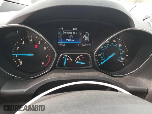 2013 Ford Escape SEL с VIN 1FMCU9H95DUD63445, выставлен на аукционе Copart как лот 57263735 с пробегом 123 607 миль миль и Списание • Salvage title. История ставок и продаж доступна на DreamBid. Изображение 9.