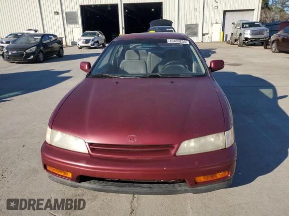 1995 Honda Accord LX with VIN JHMCD563XSC052199, listed as a Copart auction lot 45469205 with 333,643 mi miles and Salvage Title. Bid and sale history available at carsss.com. Image 5.