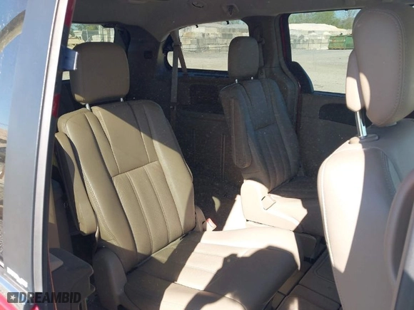 2012 Chrysler Town & Country Touring-L with VIN 2C4RC1CG9CR163608, listed as a IAAI auction lot 42059487 with 103,922 mi miles. Bid and sale history available at carsss.com. Image 8.