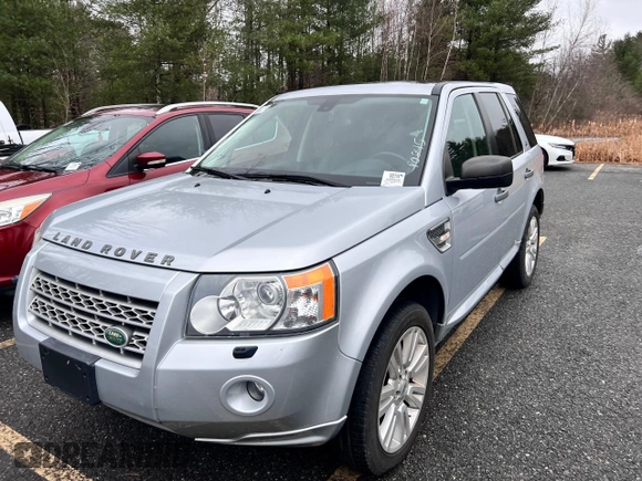 2009 Land Rover LR2 HSE with VIN SALFT24N59H146579, listed as a Copart auction lot 49926905 with 97,826 mi miles and Clean title. Bid and sale history available at DreamBid. Image 2.