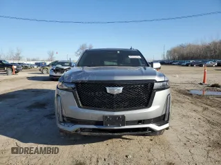 2023 Cadillac Escalade 4WD Sport z VIN 1GYS4FKL8PR461521, wystawiony jako Copart lot #47613175 z przebiegiem 31 627 mil mil oraz Szkoda całkowita • Salvage title. Historia ofert i sprzedaży dostępna na DreamBid. Obrazek 5.