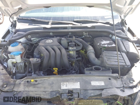 2015 Volkswagen Jetta Sedan 2.0L S with VIN 3VW2K7AJXFM423061, listed as a IAAI auction lot 42083522 with 161,028 mi miles. Bid and sale history available at carsss.com. Image 10.